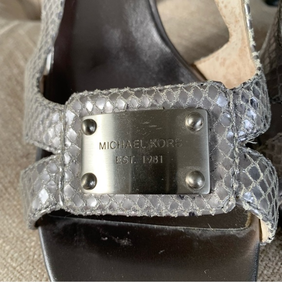 Michael Kors 1981 Platinum/Silver Metallic Leather Heel US 10M - Picture 6 of 8